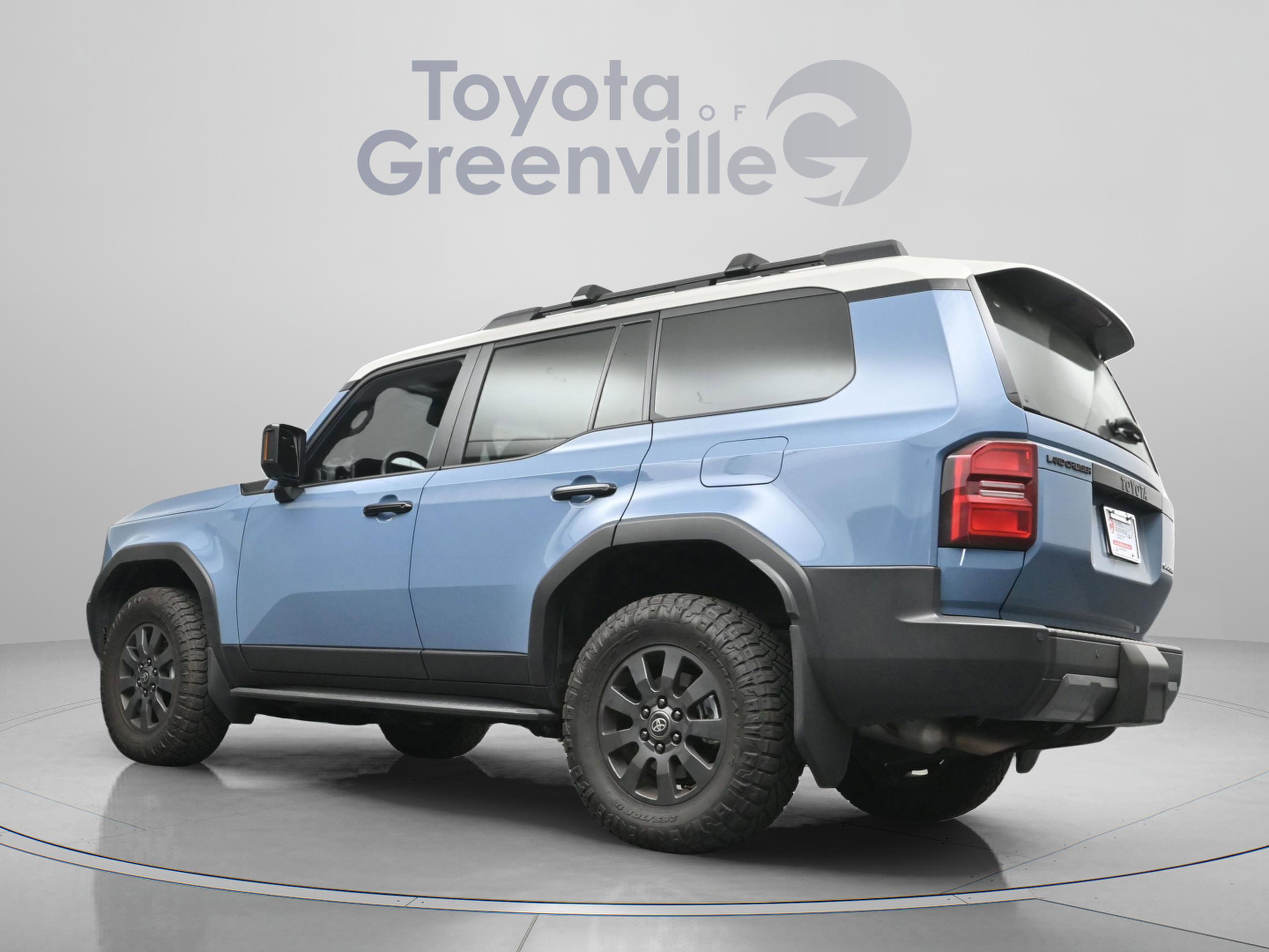 Certified 2024 Toyota Land Cruiser image 8