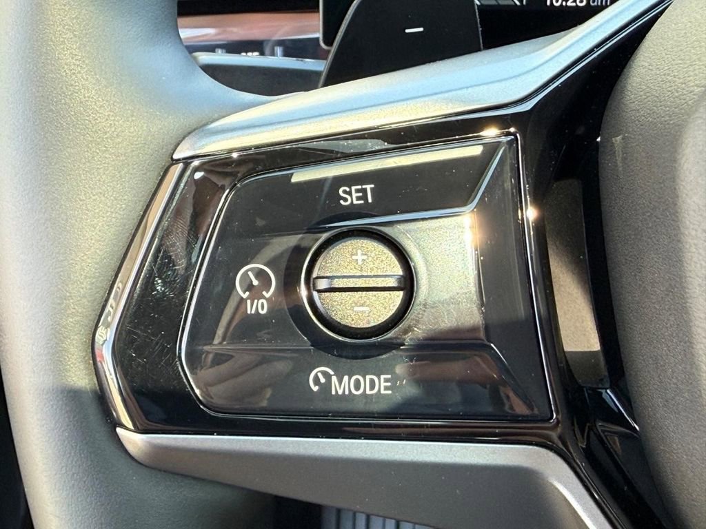 Used 2026 BMW 540i xDrive image 18