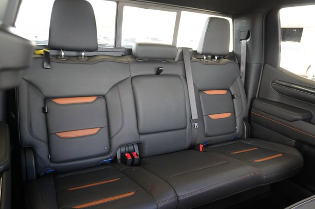 Used 2024 GMC Sierra 1500 AT4 w/ AT4 Premium Package image 22