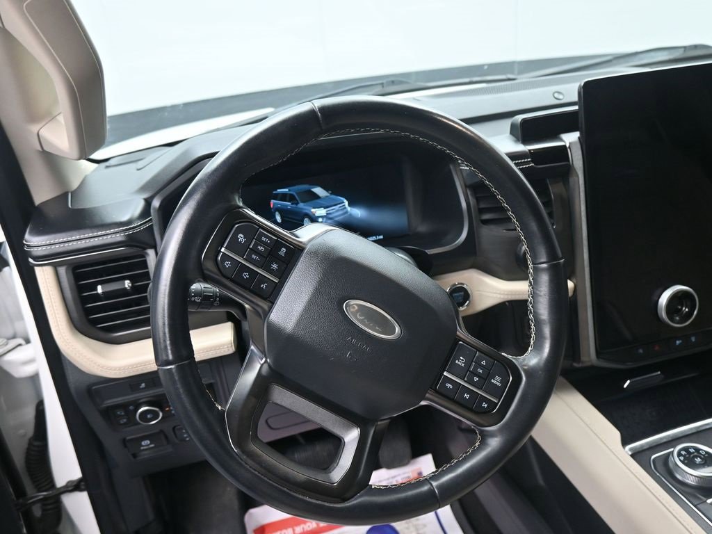 Certified 2023 Ford Expedition Max Platinum image 16