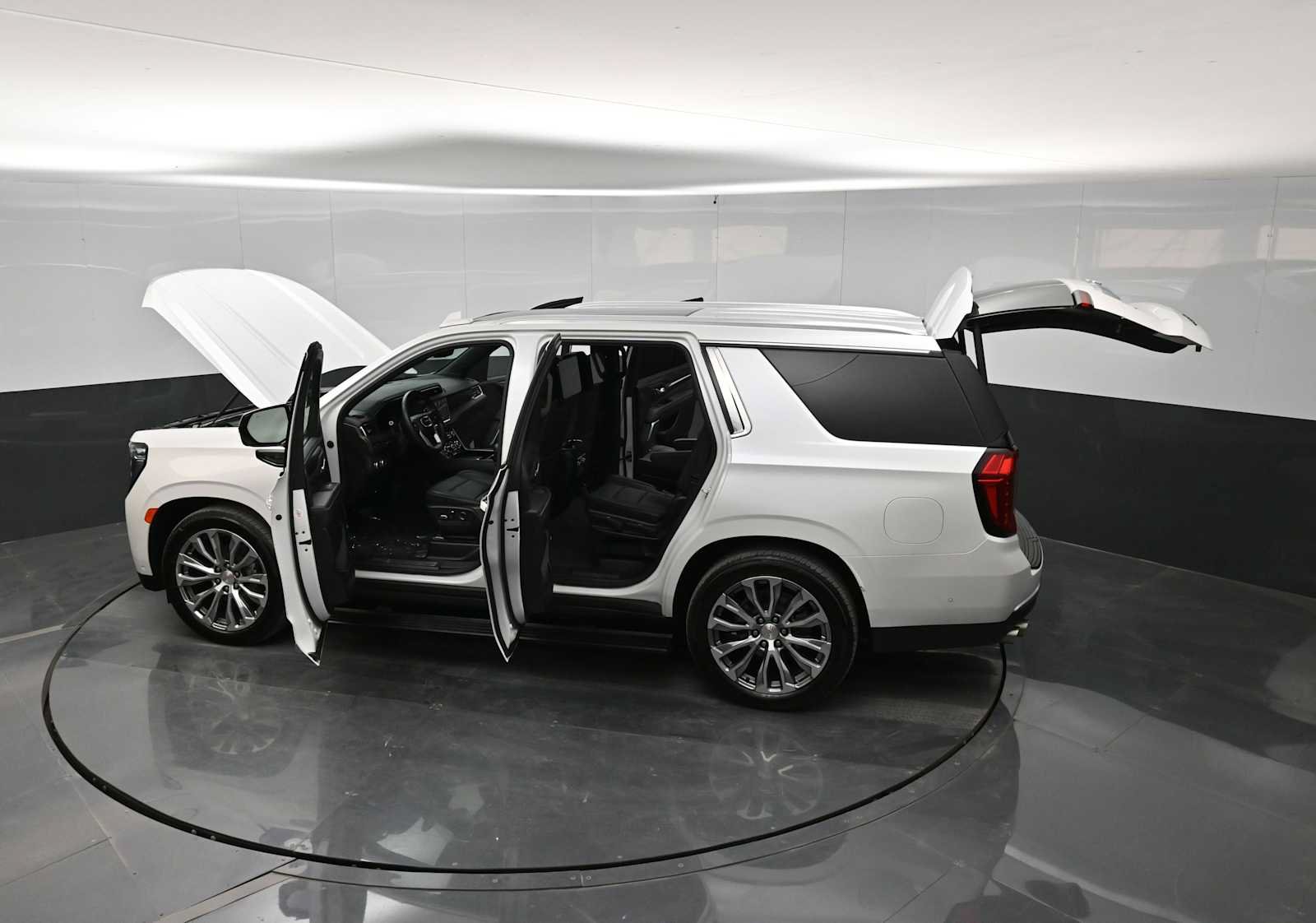 Used 2023 GMC Yukon Denali w/ Denali Reserve Package AWD/4WD image 46