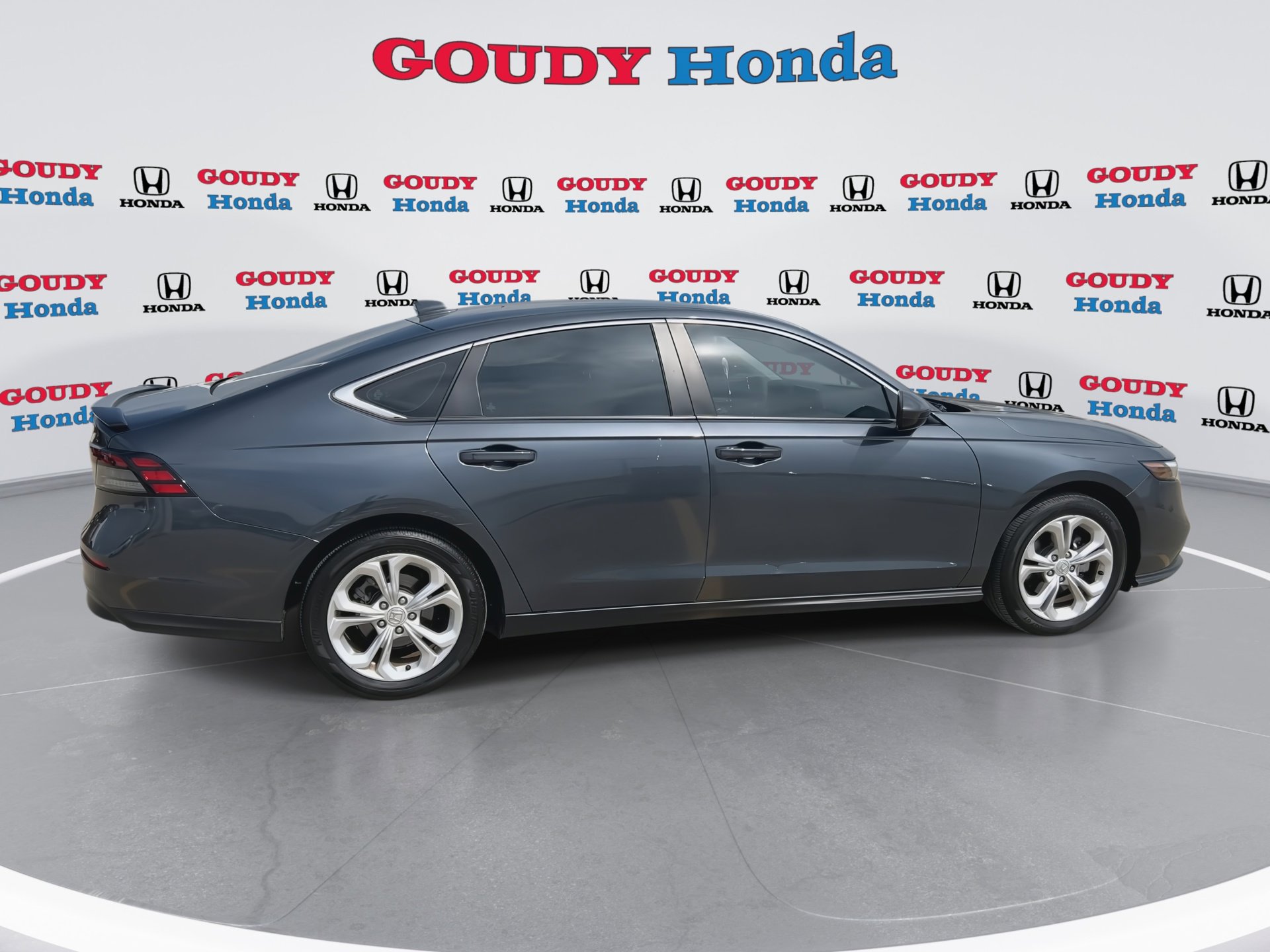 Certified 2024 Honda Accord LX image 9