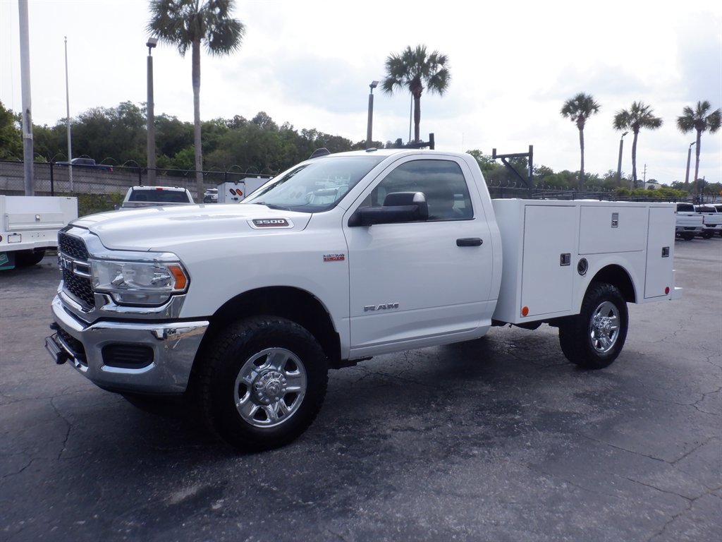 Used 2021 RAM 3500 Tradesman w/ Chrome Appearance Group AWD/4WD image 2