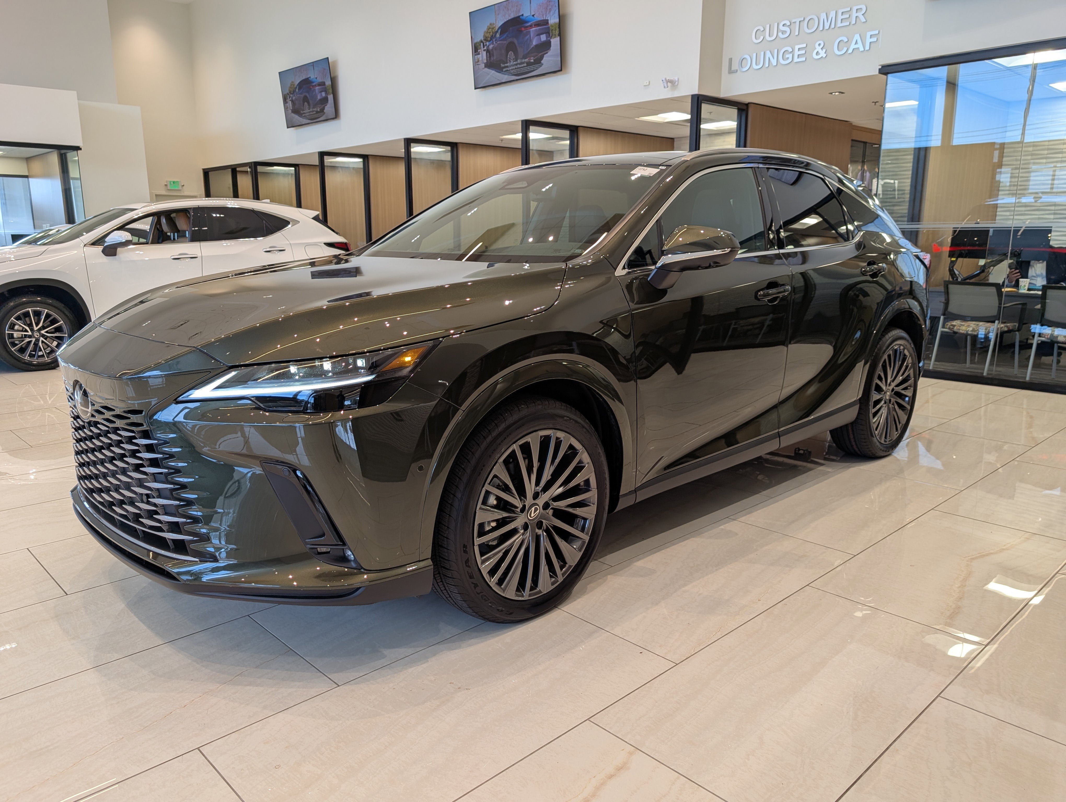 New 2026 Lexus RX 350 AWD/4WD image 4