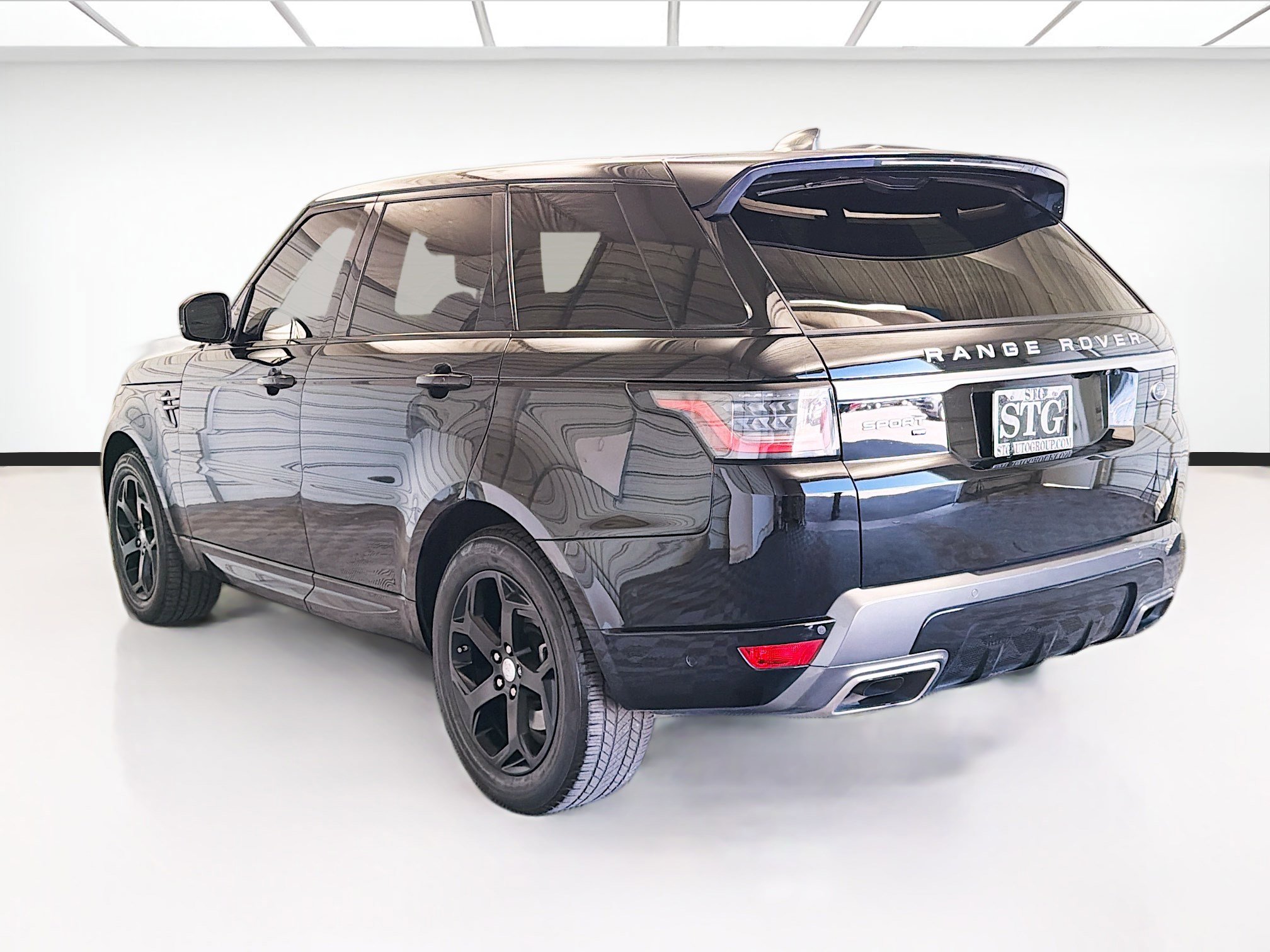 Used 2020 Land Rover Range Rover Sport HSE image 6