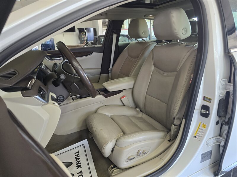 Used 2016 Cadillac XTS Premium FWD image 9
