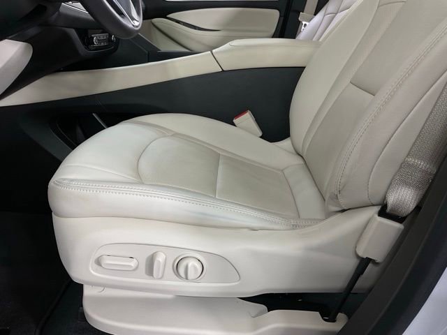 Used 2023 Buick Enclave Essence w/ Experience Buick Package image 32