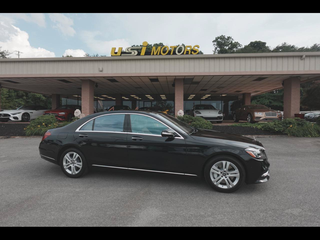 Used 2019 Mercedes-Benz S 560 4MATIC Sedan w/ Premium Package image 1