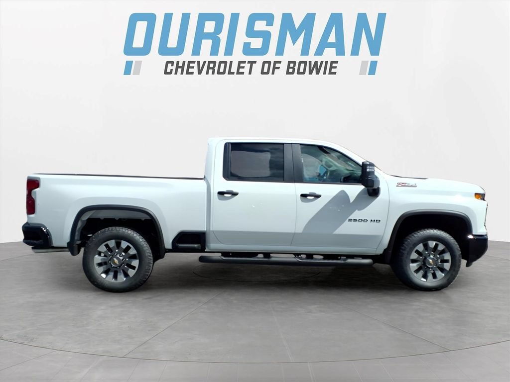 New 2026 Chevrolet Silverado 2500 Custom w/ Custom Value Package AWD/4WD image 2