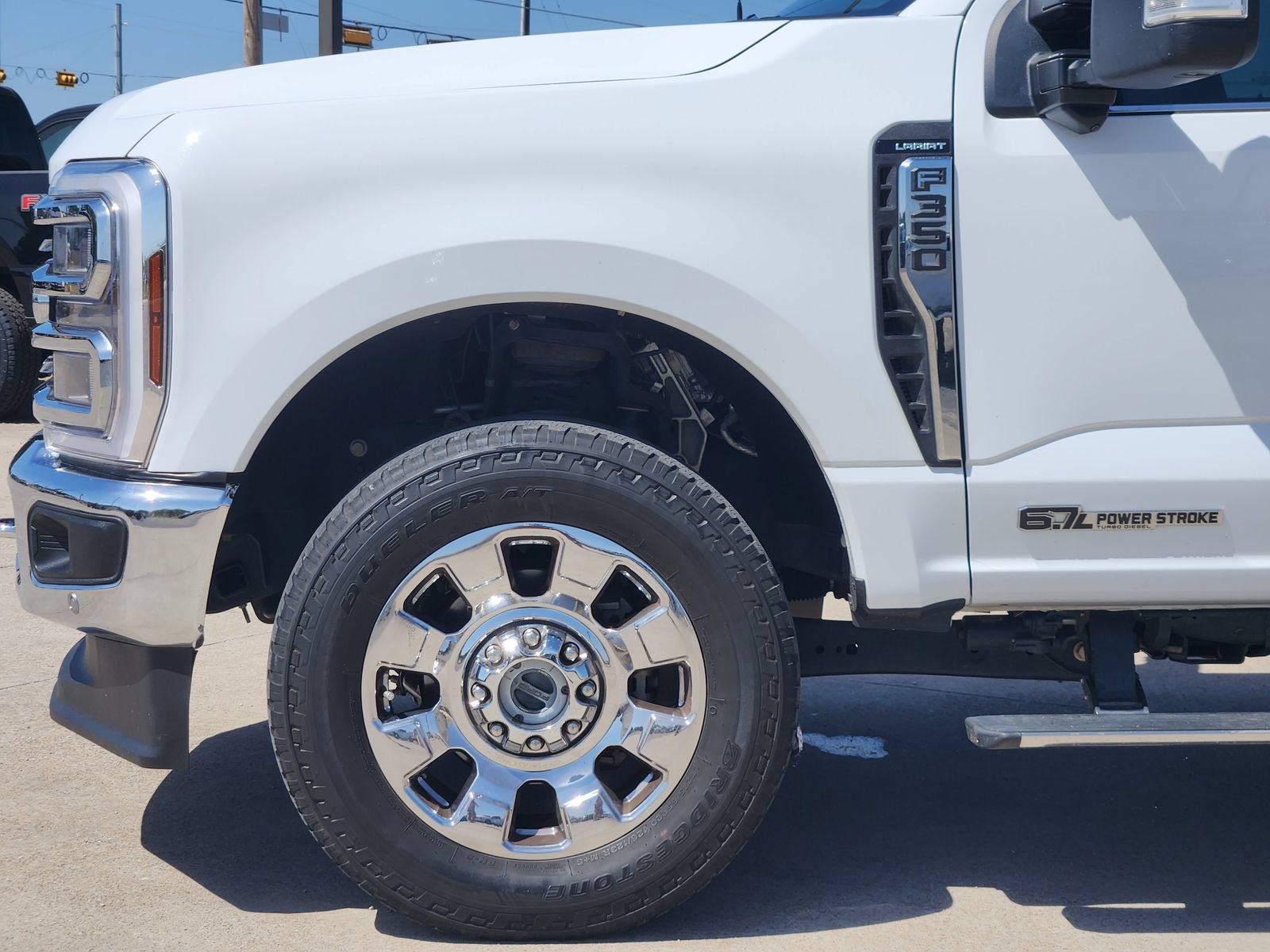 Used 2024 Ford F350 Lariat w/ Lariat Ultimate Package AWD/4WD image 9