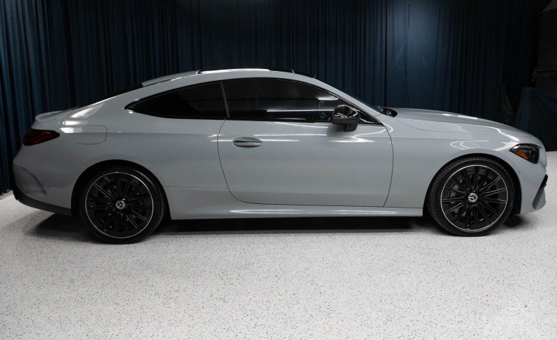 New 2027 Mercedes-Benz CLE 450 4MATIC Coupe image 4