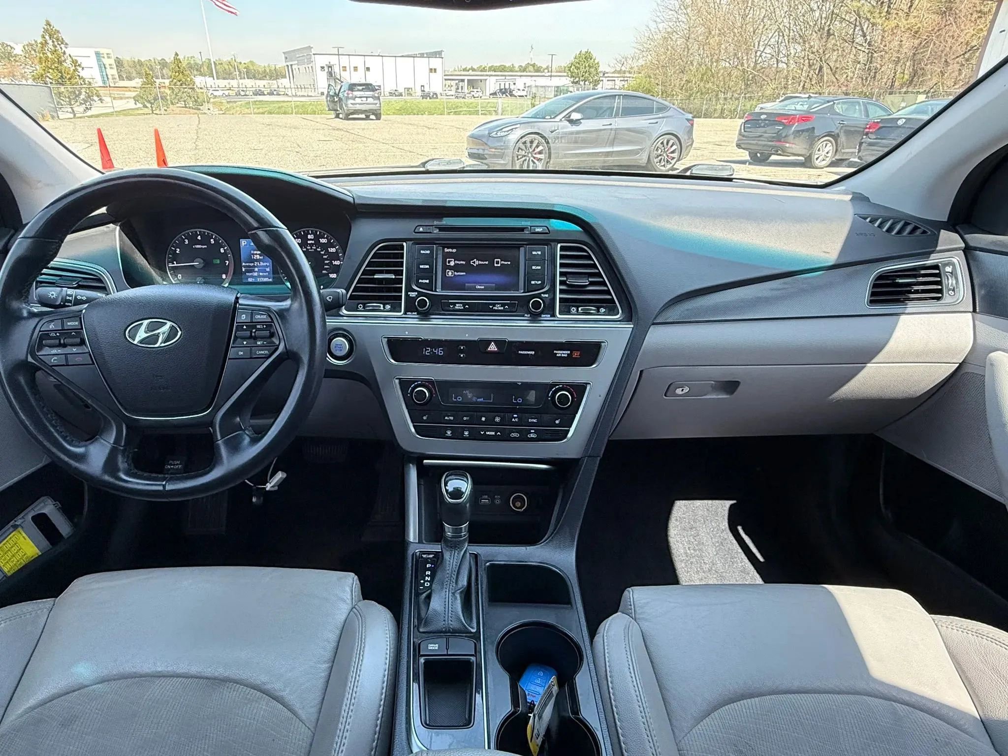 Used 2015 Hyundai Sonata Sport w/ Option Group 03 image 3