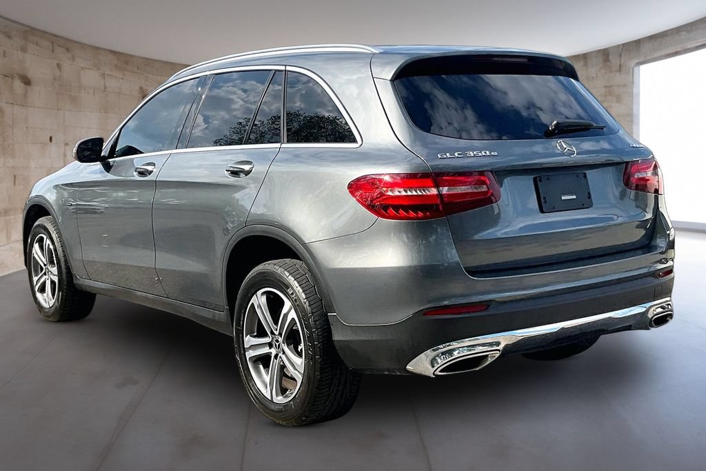 Used 2019 Mercedes-Benz GLC 350e 4MATIC w/ Premium Package image 14