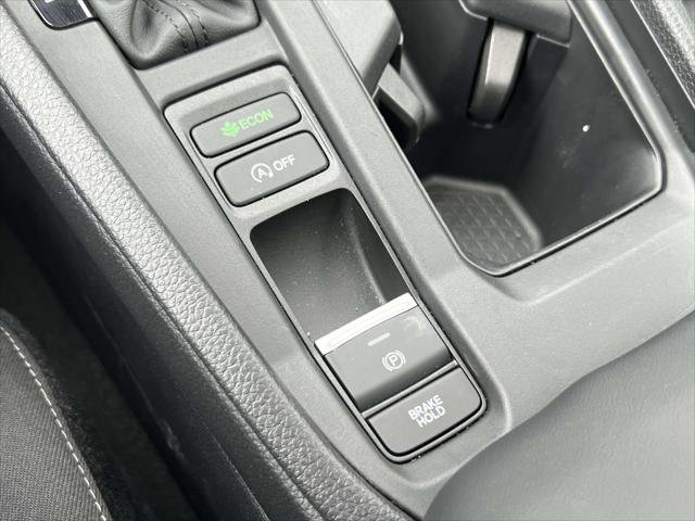 Used 2025 Honda Accord SE image 35