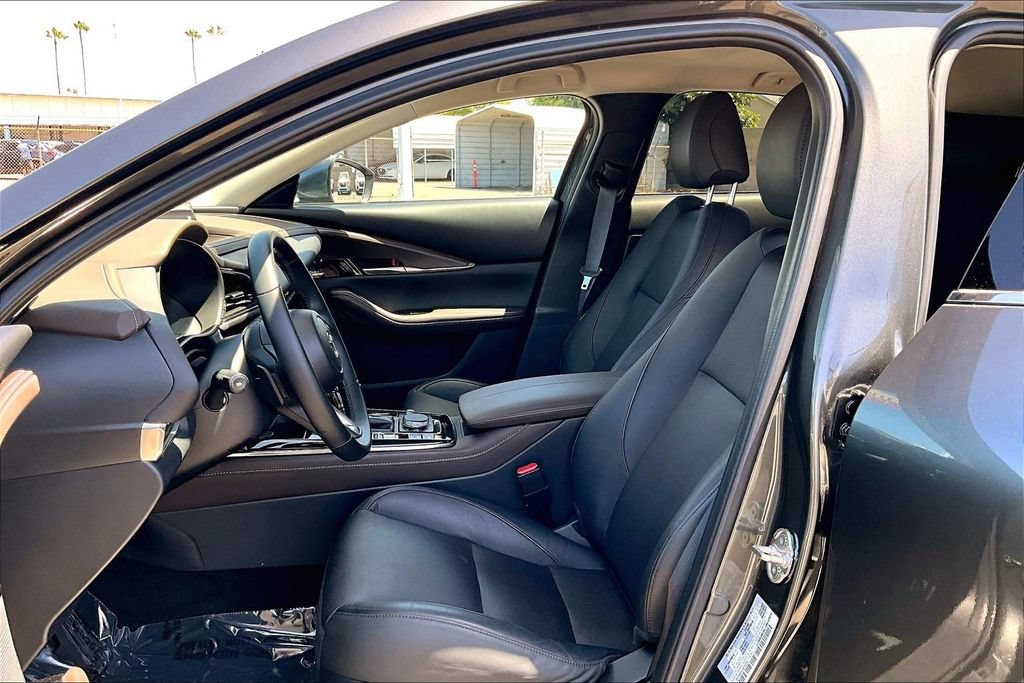 Certified 2025 MAZDA CX-30 AWD 2.5 S w/ Premium Package image 14