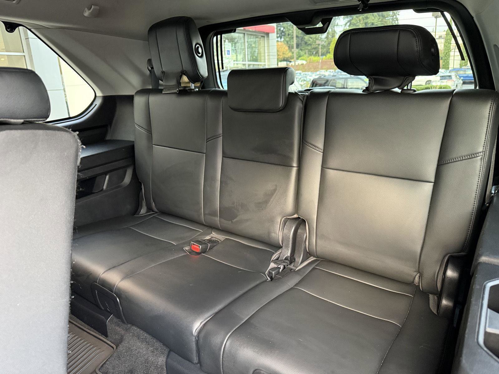 Used 2023 Toyota Sequoia Limited image 20