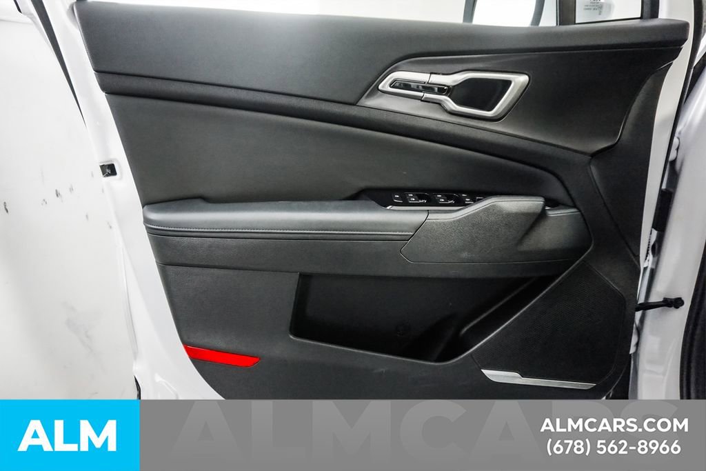 Used 2025 Kia Sportage EX w/ Premium Package FWD image 49