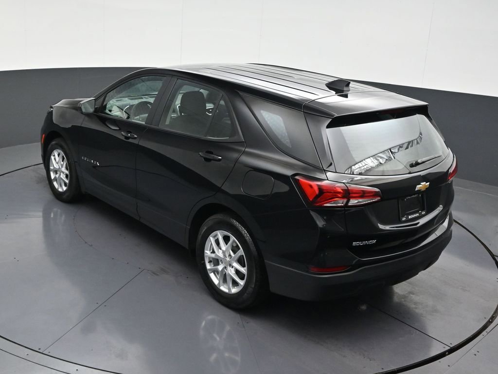 Used 2024 Chevrolet Equinox LS image 18