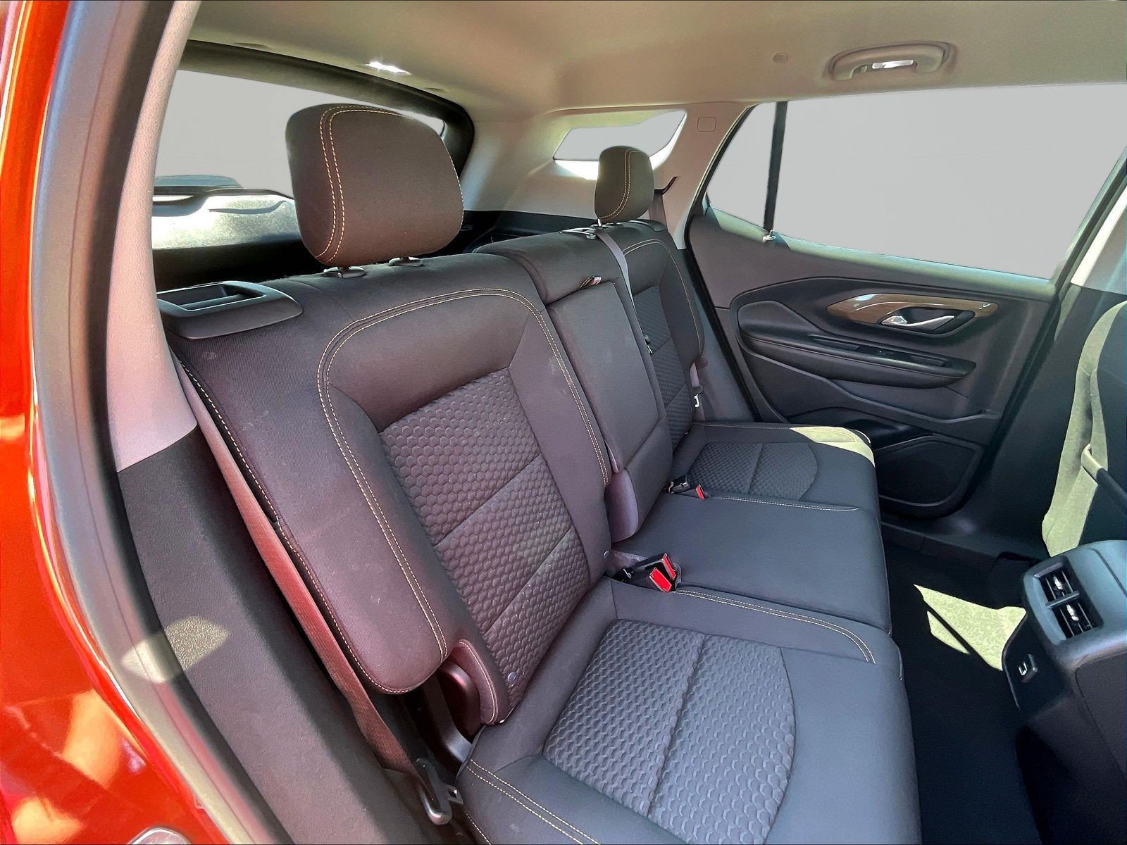 Used 2019 GMC Terrain SLE FWD image 25