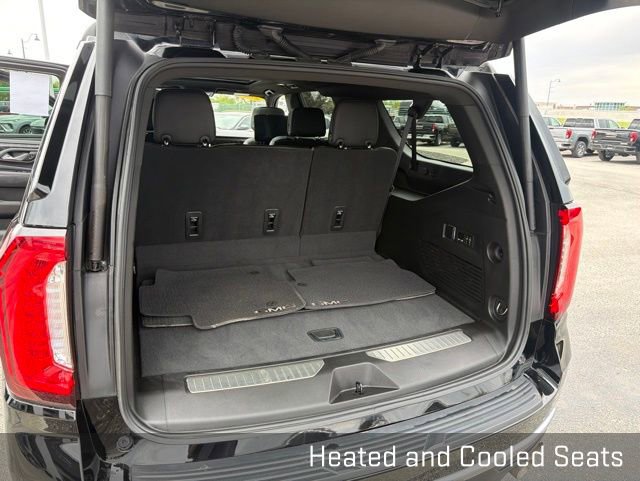 Used 2023 GMC Yukon XL Denali w/ Denali Reserve Package AWD/4WD image 22