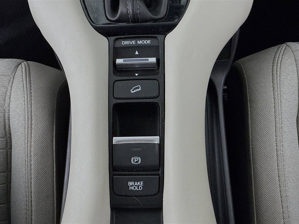 Certified 2024 Honda HR-V LX image 20
