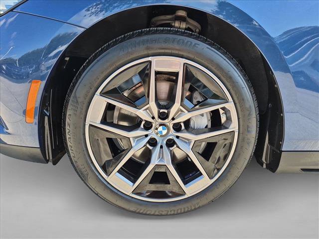 Certified 2026 BMW 540i xDrive w/ Premium Package AWD/4WD image 25