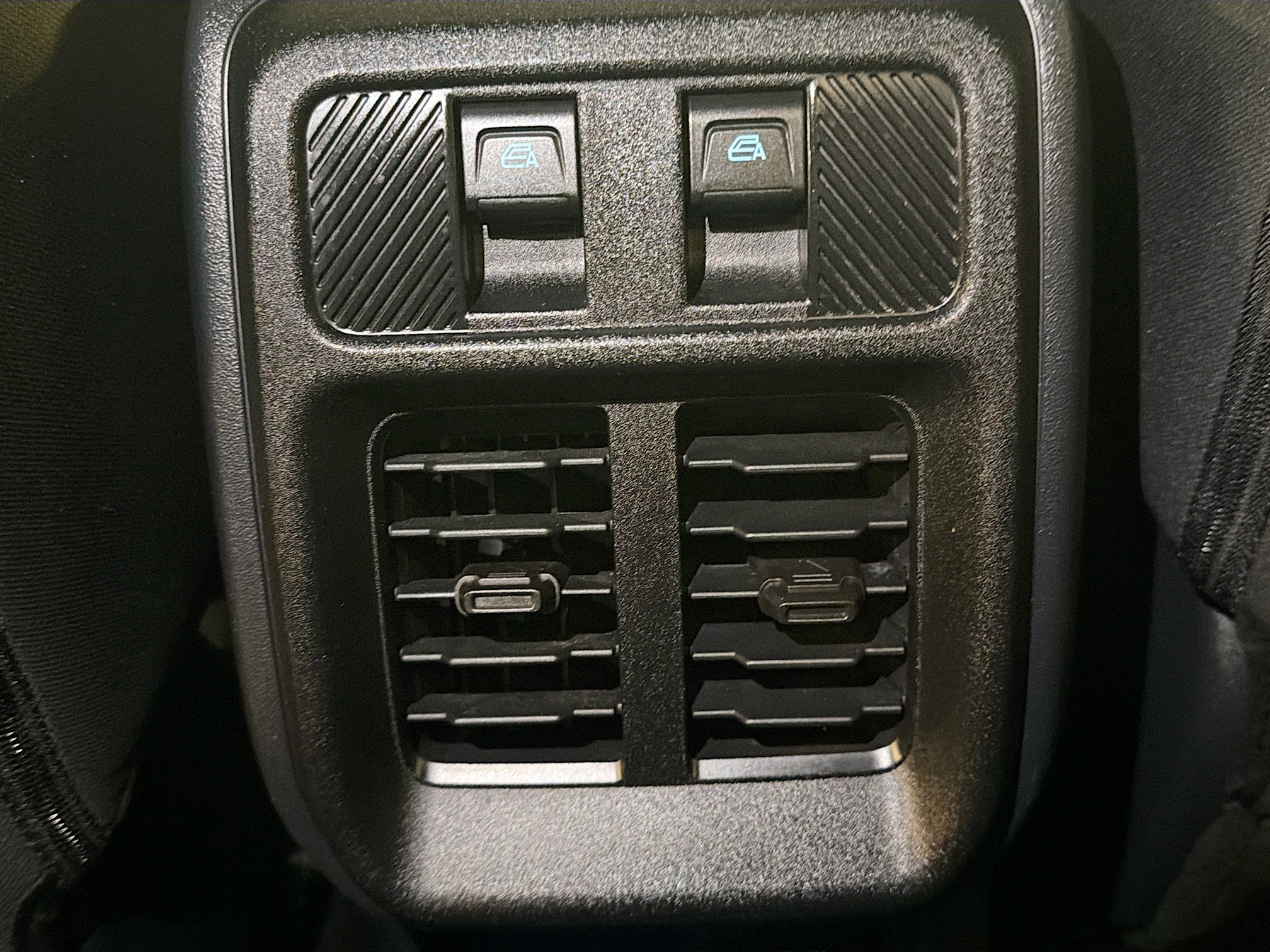 Used 2025 Ford Bronco Big Bend image 28