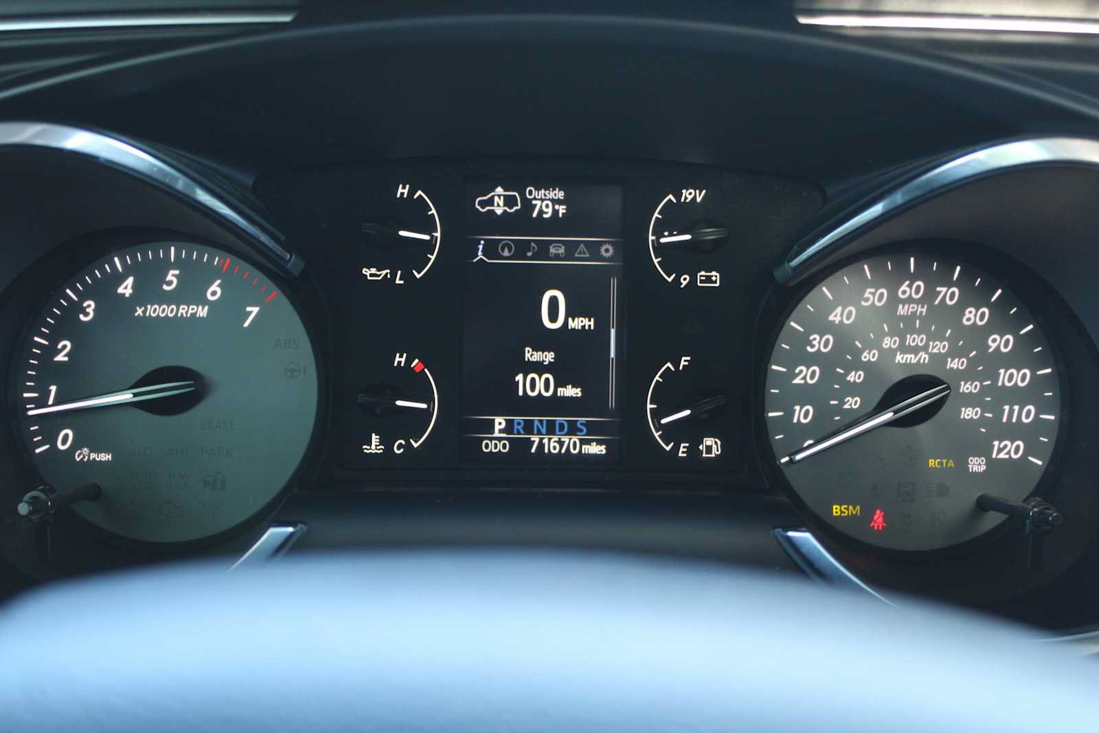 Used 2021 Toyota Sequoia Platinum AWD/4WD image 16
