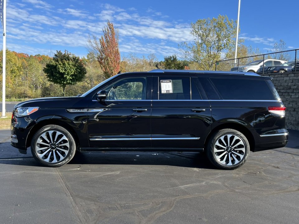 Used 2022 Lincoln Navigator L Reserve image 44