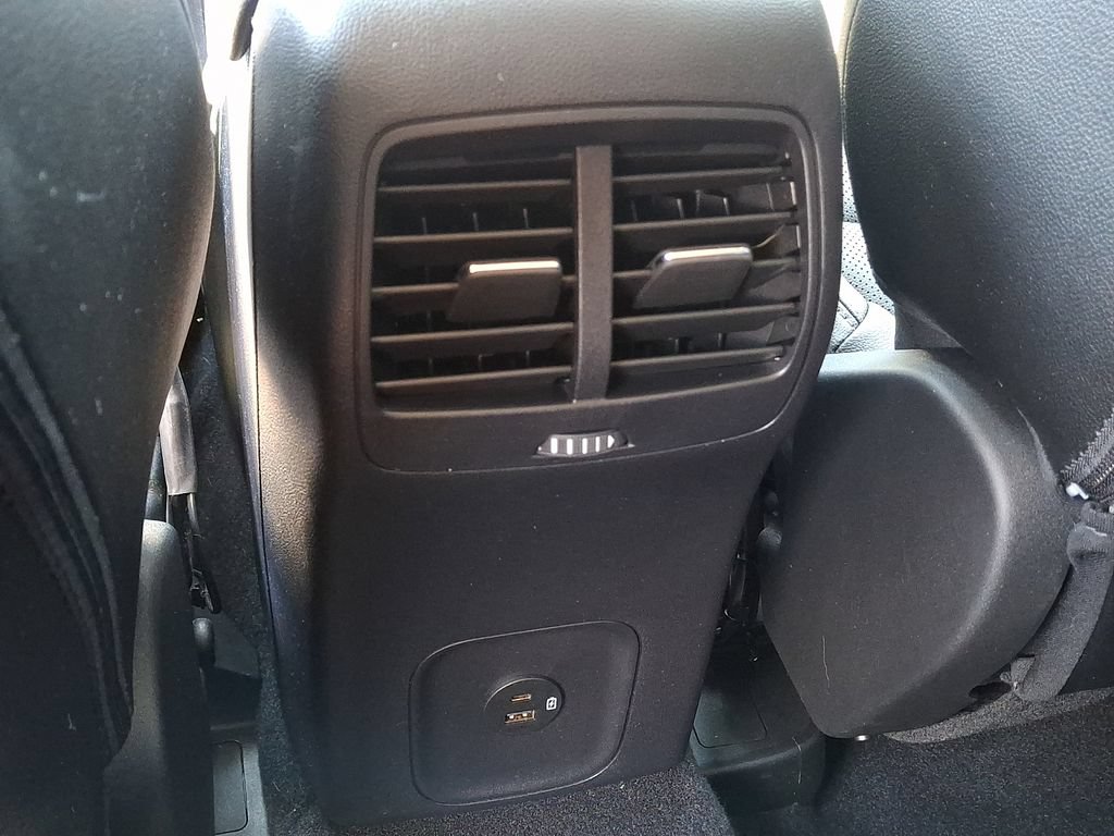 Used 2022 Ford Escape SEL AWD/4WD image 11
