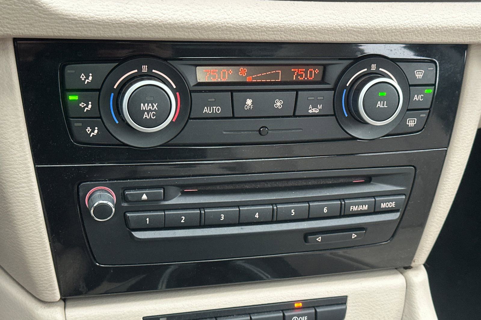 Used 2014 BMW X1 sDrive28i image 22