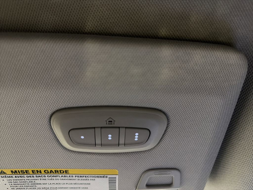 Used 2023 Jeep Grand Cherokee Limited image 16