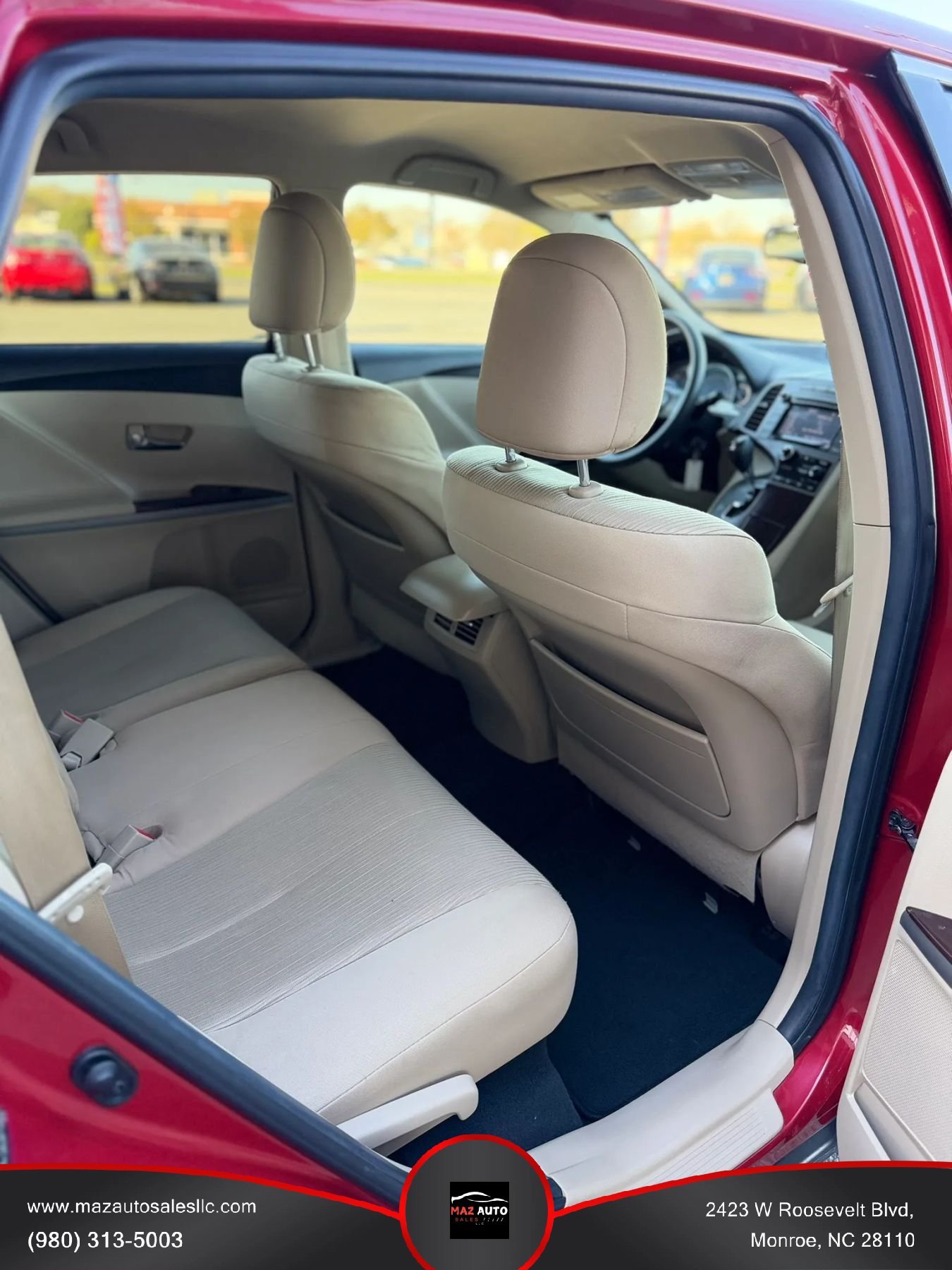 Used 2015 Toyota Venza LE AWD/4WD image 17