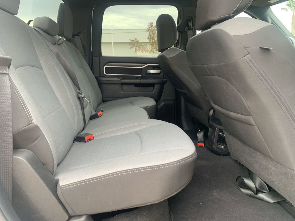 Used 2024 RAM 2500 Big Horn image 26