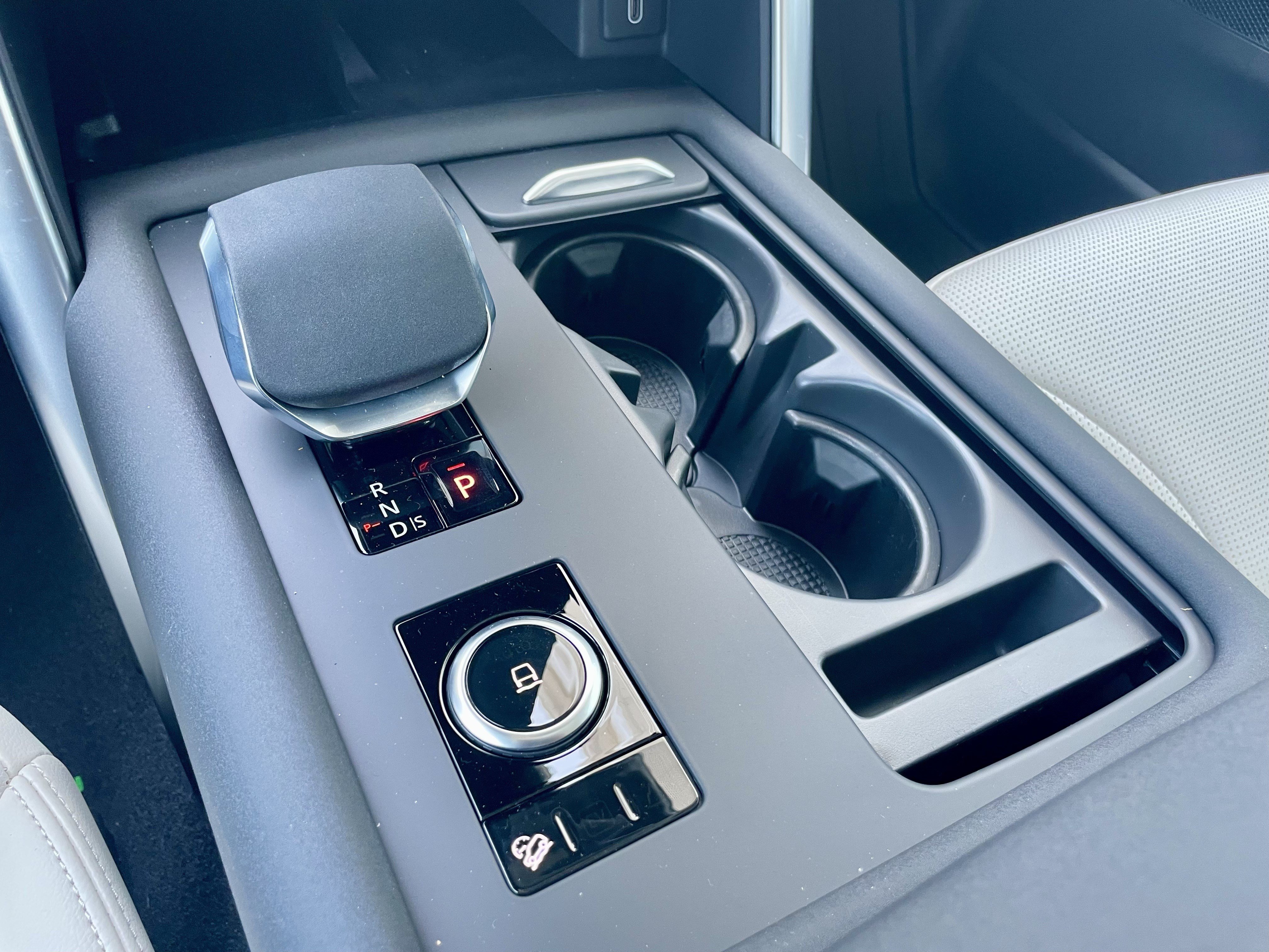 New 2026 Land Rover Discovery Dynamic SE AWD/4WD image 20