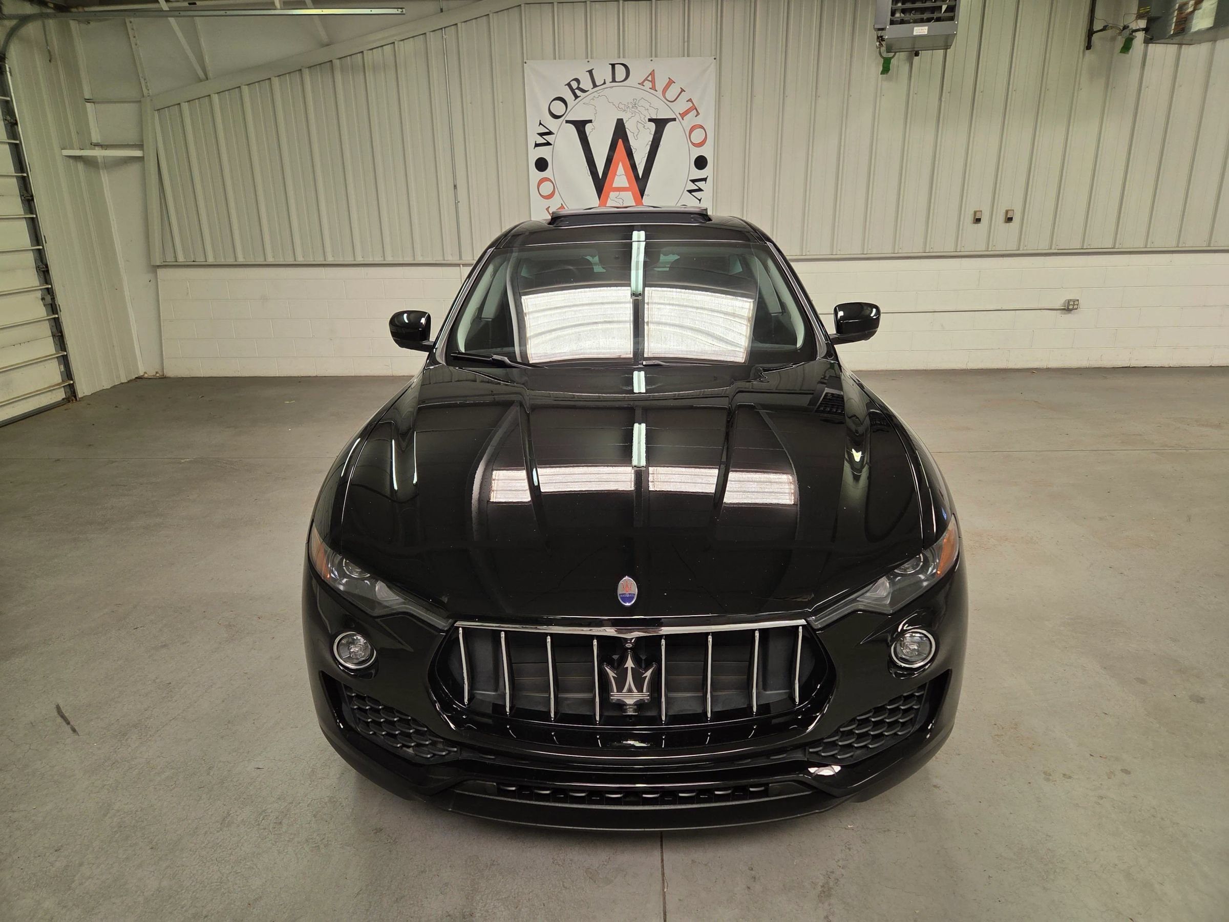 Used 2017 Maserati Levante AWD/4WD image 12