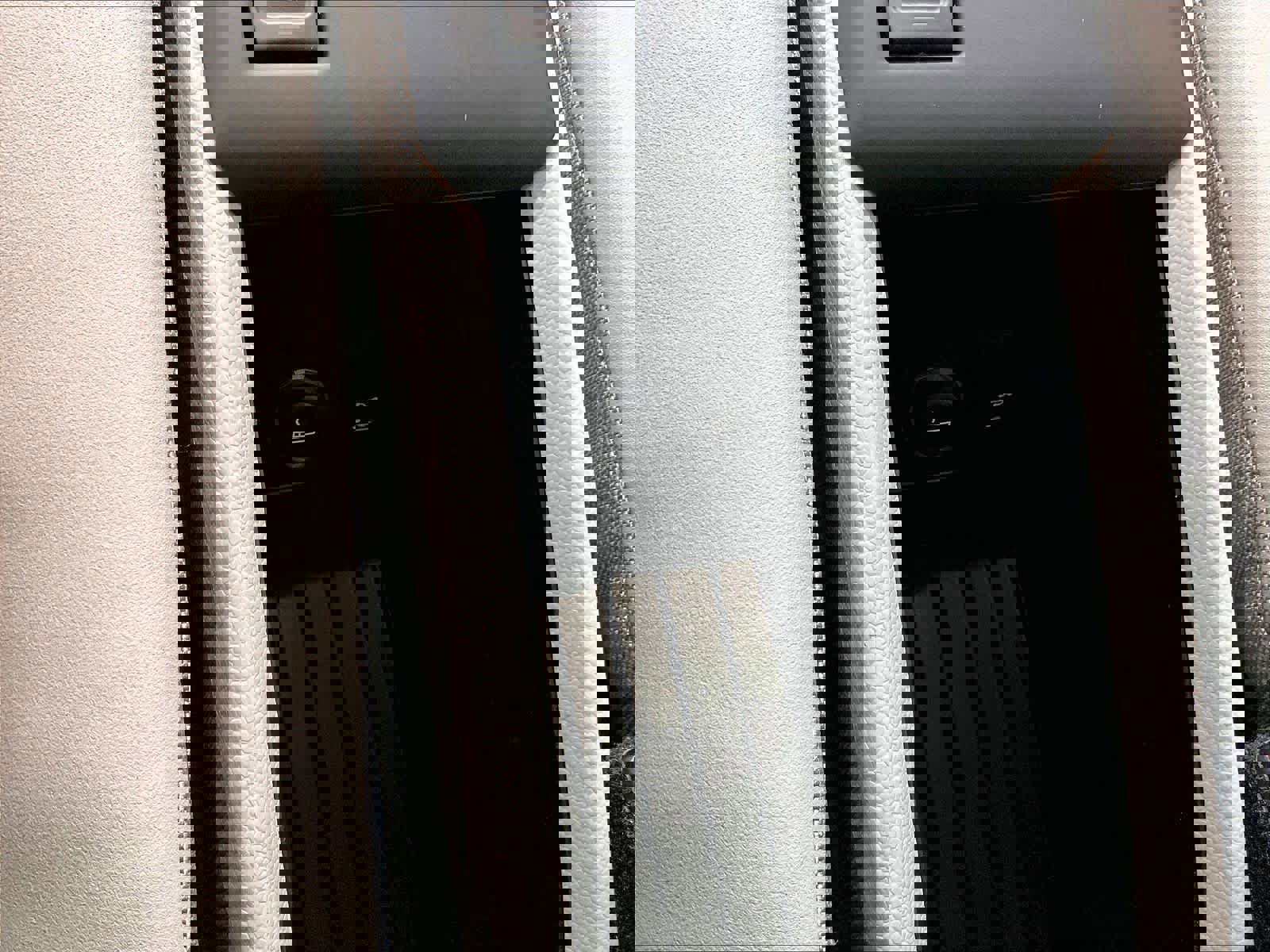 Used 2020 BMW i3 image 30