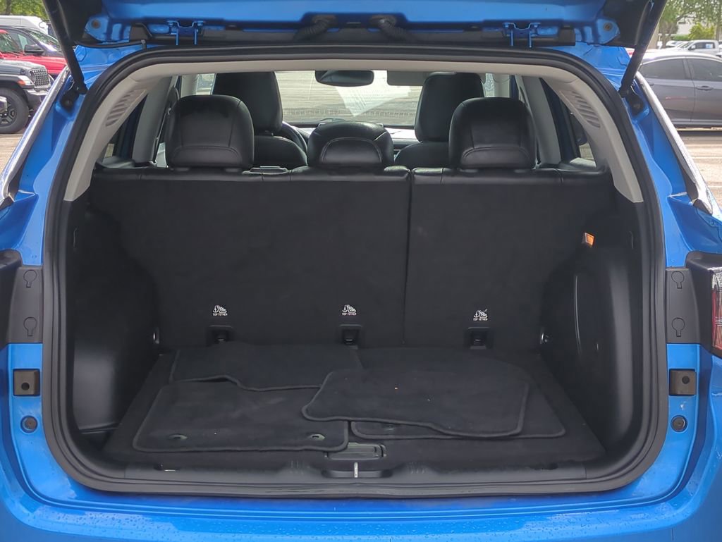 Used 2022 Jeep Compass Latitude w/ Sun and Sound Group AWD/4WD image 14