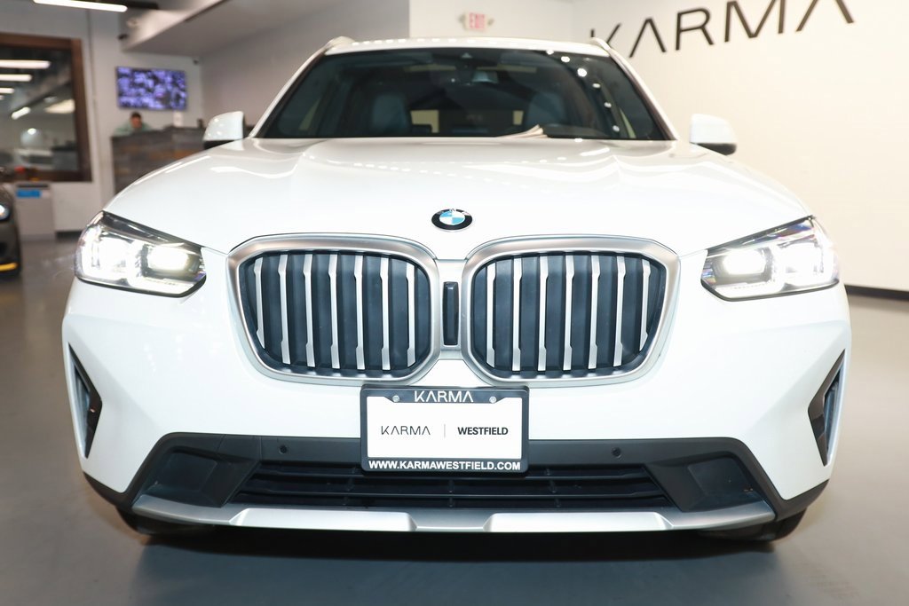 Used 2024 BMW X3 xDrive30i image 2