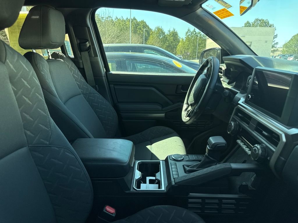 Used 2025 Toyota Tacoma SR5 image 11