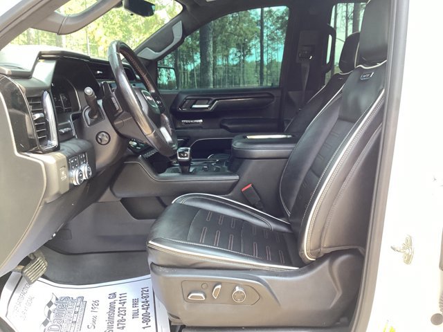 Used 2022 GMC Sierra 1500 AT4X image 17