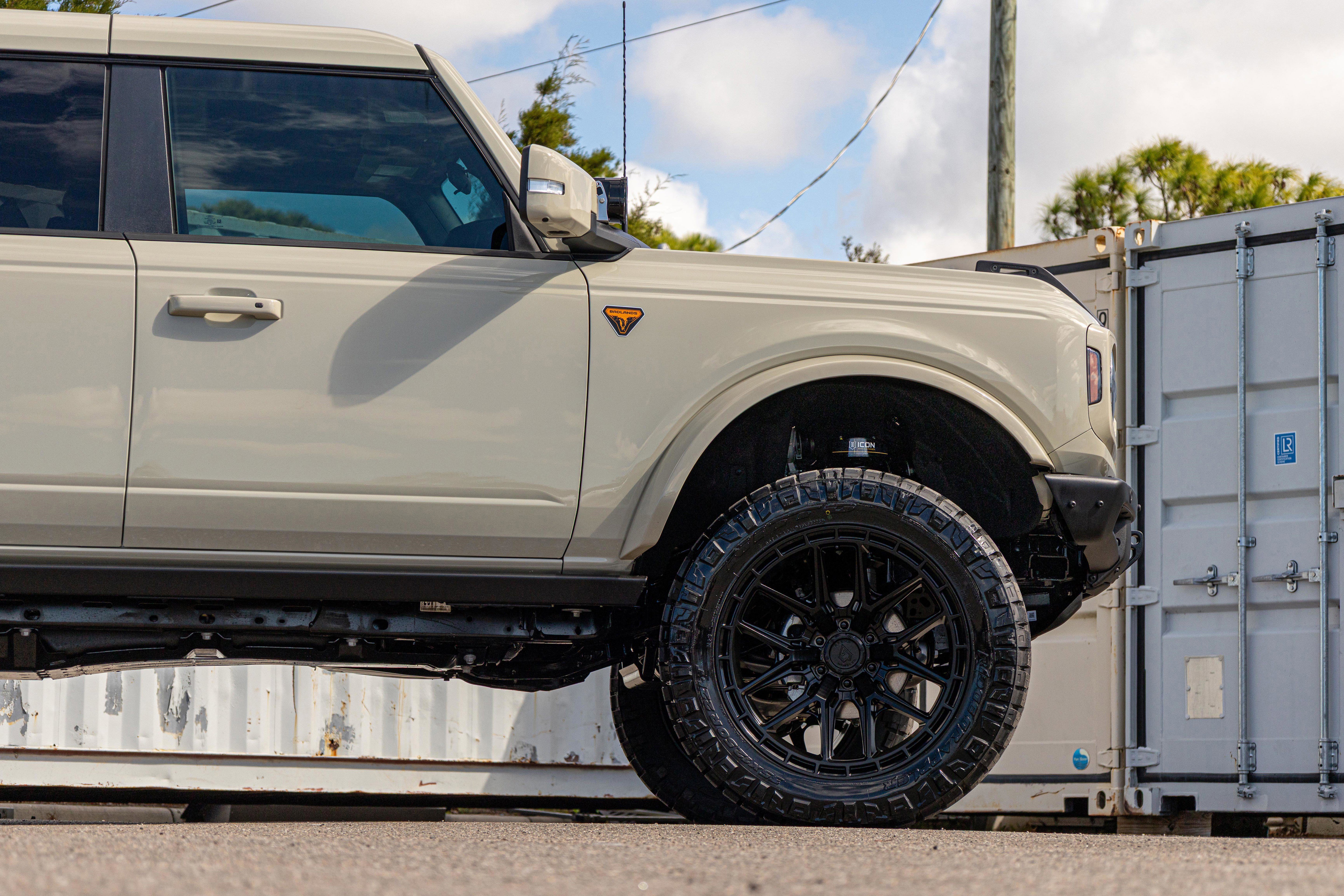 New 2025 Ford Bronco Badlands AWD/4WD image 42