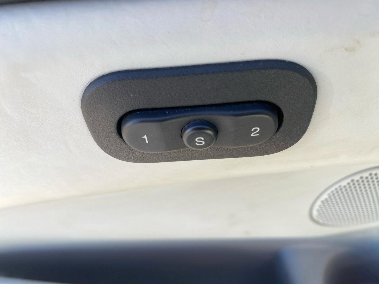 Used 2019 Jeep Grand Cherokee Summit AWD/4WD image 16