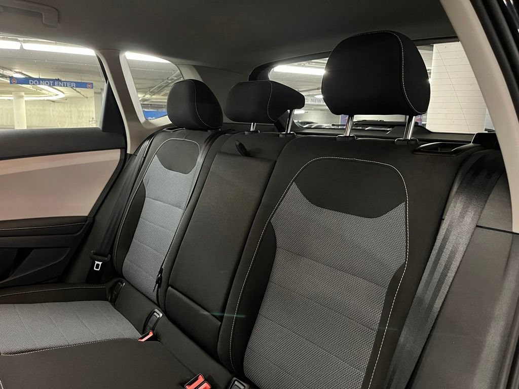 Used 2025 Volkswagen Taos S FWD image 20