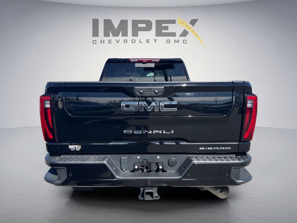Used 2024 GMC Sierra 2500 Denali Ultimate AWD/4WD image 10