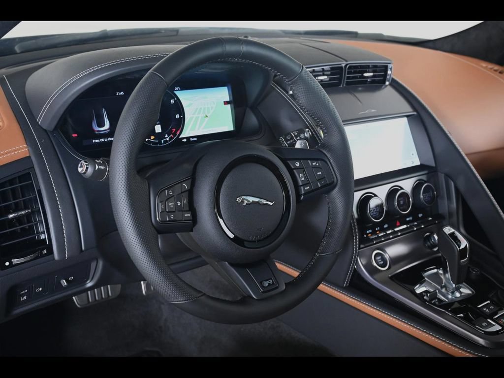 Used 2024 Jaguar F-TYPE R AWD/4WD image 20