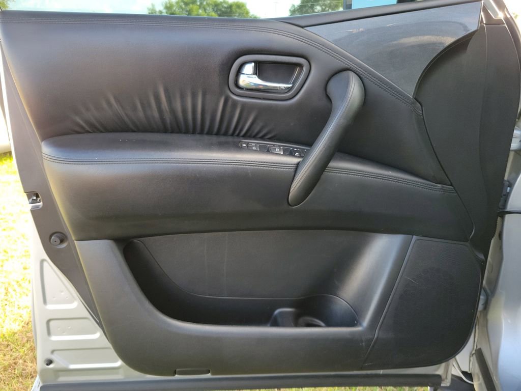 Used 2023 Nissan Armada SV w/ Cargo Package image 19