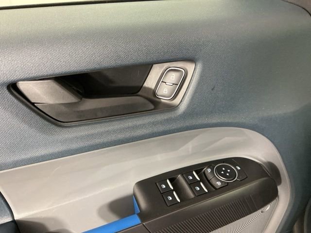 Used 2025 Ford Maverick Lobo AWD/4WD image 14