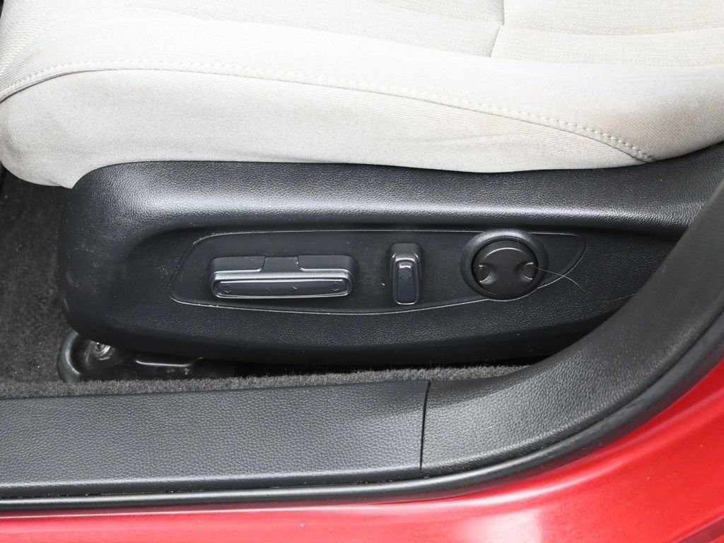 Certified 2023 Honda Accord EX image 19