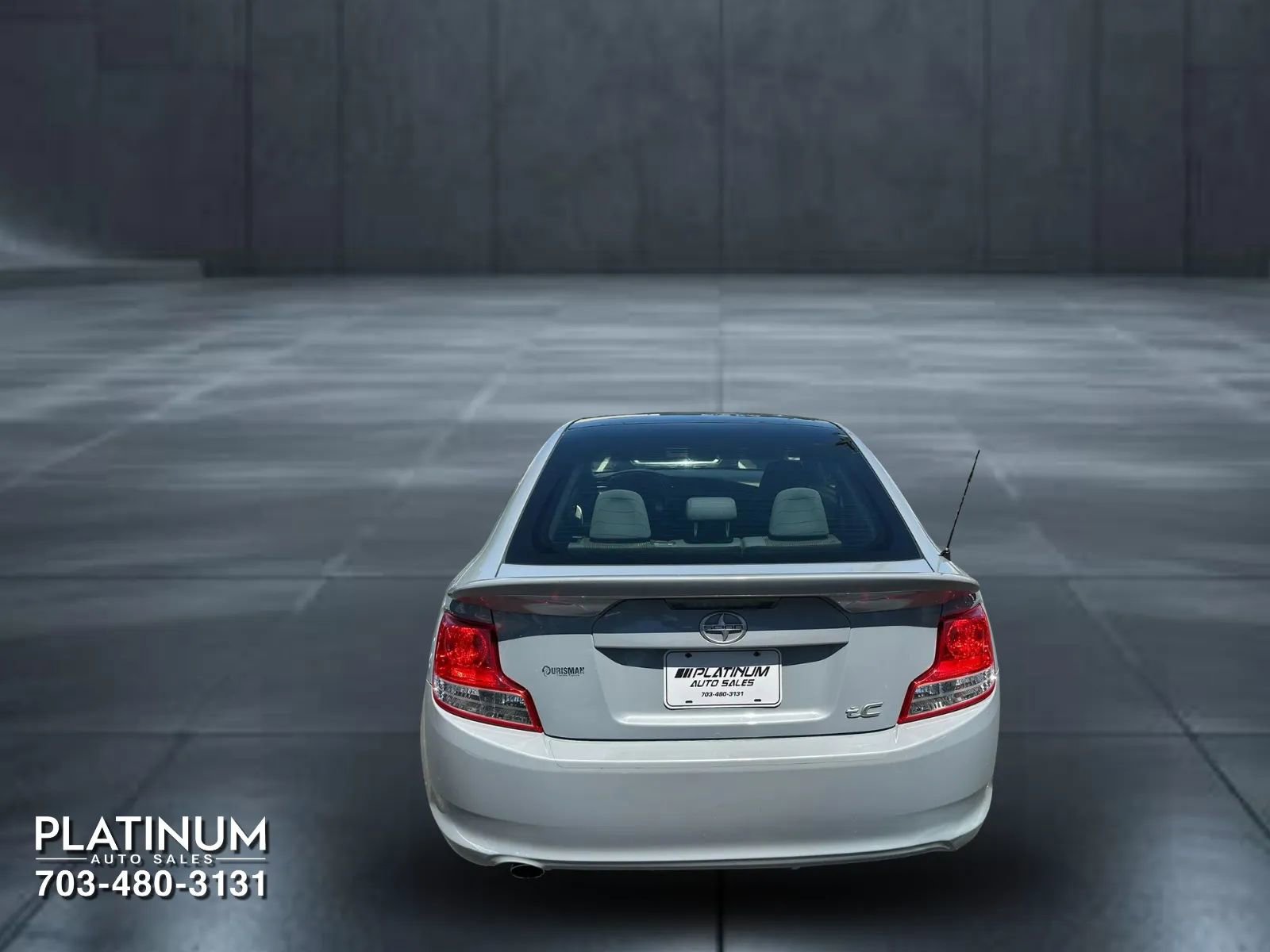 Used 2012 Scion tC FWD image 7